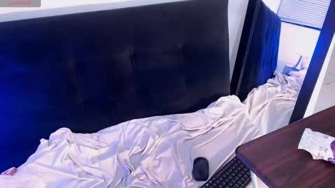Snapshot of rihonna_hs8 chatting on September 19, 2025, 2:29 pm RIHONNA online show from September 19, 2025, 2:29 pm