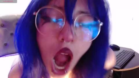 RIHONNA online show from November 27, 2025, 1:35 pm