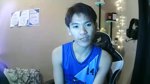 Snapshot of riiichie12 chatting on February 22, 2026, 3:43 pm riiichie12 online show from February 22, 2026, 3:43 pm