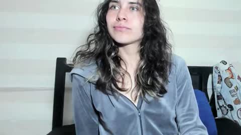 Riley online show from November 13, 2025, 5:56 pm