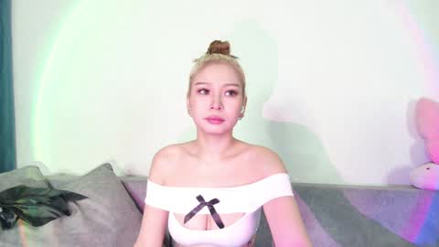 rileymee online show from January 2, 2025, 3:15 am