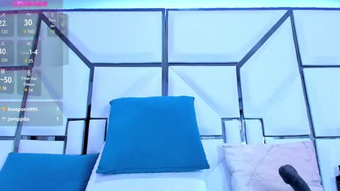 Riley online show from January 28, 2025, 3:04 pm