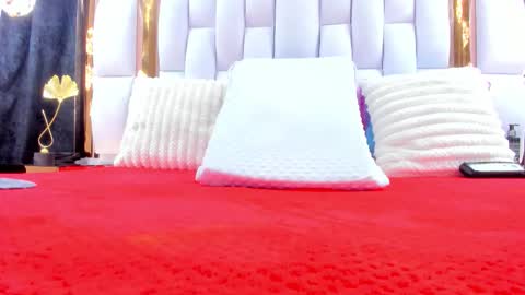 Riley online show from November 13, 2025, 11:42 am