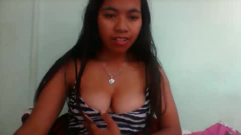 Snapshot of rinah856024 chatting on September 20, 2025, 4:30 pm rinah856024 online show from September 20, 2025, 4:30 pm