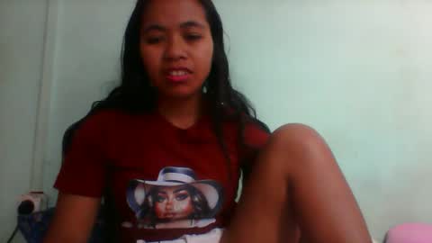 Snapshot of rinah856024 chatting on November 2, 2025, 8:06 am rinah856024 online show from November 2, 2025, 8:06 am