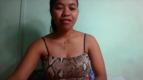 Snapshot of rinah856024 chatting on January 14, 2026, 6:19 am rinah856024 online show from January 14, 2026, 6:19 am