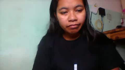 rinah856024 online show from June 3, 2026, 6:38 am