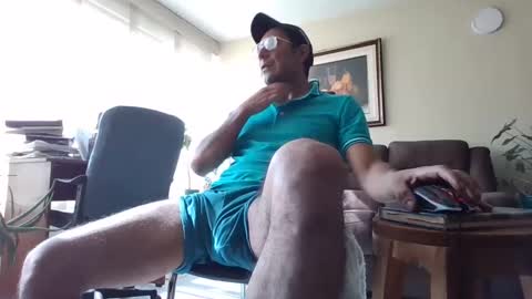 Snapshot of rinobogota chatting on December 14, 2024, 7:46 pm Ruben D online show from December 14, 2024, 7:46 pm