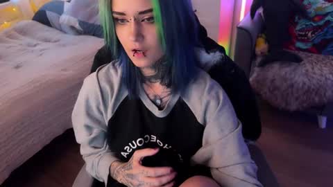 Snapshot of ripper_66 chatting on October 25, 2025, 1:40 pm   DianaBrite            fansl y online show from October 25, 2025, 1:40 pm