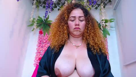 Snapshot of risitos_de_oro_ chatting on April 23, 2026, 6:54 pm Risitos De Oro online show from April 23, 2026, 6:54 pm