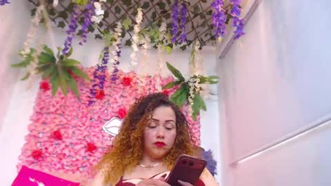 Snapshot of risitos_de_oro_ chatting on April 30, 2026, 6:36 pm Risitos De Oro online show from April 30, 2026, 6:36 pm