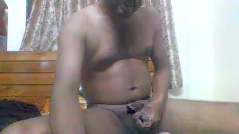 Indian male online show from March 4, 2025, 4:41 pm
