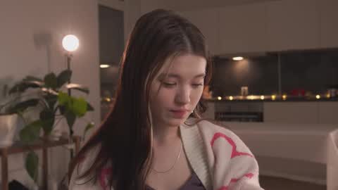 Akemi online show from February 2, 2026, 4:17 pm