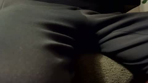 Snapshot of riverskarltc chatting on December 18, 2024, 3:26 am RiverskarlTC online show from December 18, 2024, 3:26 am