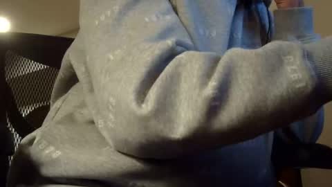 Snapshot of riverskarltc chatting on January 3, 2025, 4:55 am RiverskarlTC online show from January 3, 2025, 4:55 am