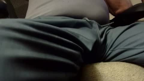 Snapshot of riverskarltc chatting on February 5, 2026, 5:45 am RiverskarlTC online show from February 5, 2026, 5:45 am