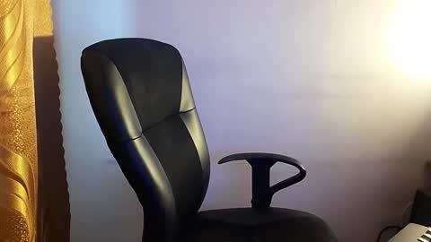 River online show from January 8, 2025, 12:37 pm