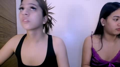 Snapshot of riyah_parker chatting on June 18, 2026, 2:01 am riyah_parker online show from June 18, 2026, 2:01 am