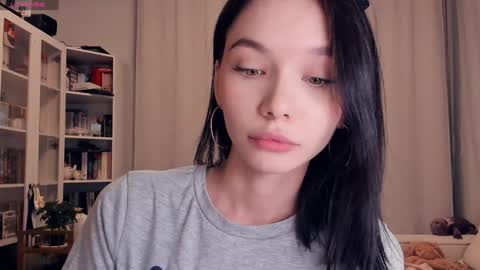 Rina online show from February 7, 2026, 4:22 pm