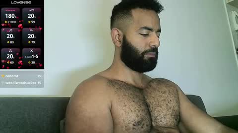 SebasRoa online show from February 11, 2025, 3:08 pm