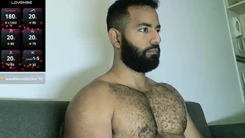 SebasRoa online show from February 19, 2025, 2:23 pm