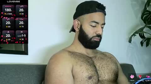 SebasRoa online show from September 29, 2025, 4:34 pm