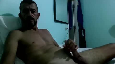 Daddy online show from October 17, 2025, 9:45 am