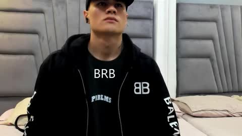 Roan Birkin online show from September 25, 2025, 7:28 pm