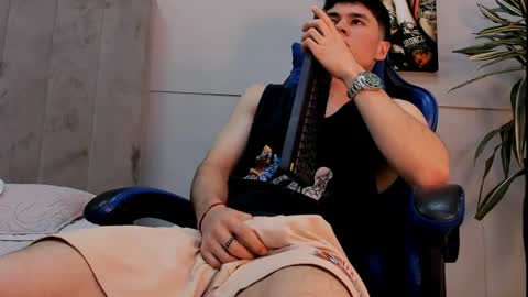 Roan Birkin online show from June 8, 2026, 1:28 am