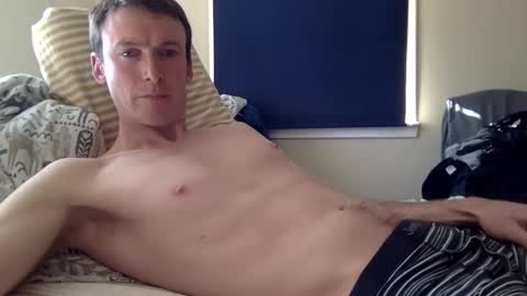 rob00435295 online show from April 6, 2026, 12:28 pm