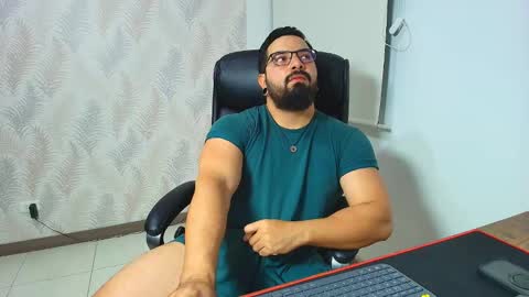 Robby online show from September 9, 2025, 11:48 pm