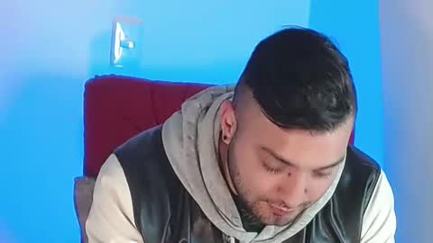 Stiven - online show from February 6, 2025, 7:02 am