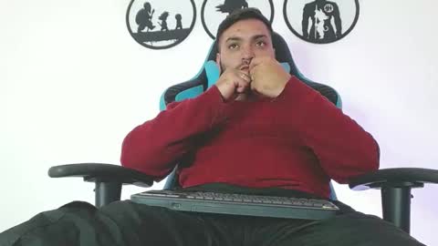 Stiven - online show from December 15, 2025, 4:39 am