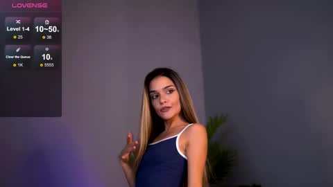 Roberta online show from September 9, 2025, 7:41 am