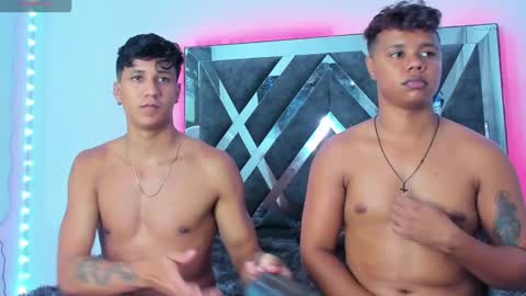 Robert Miller And Mael Thompson  online show from March 11, 2025, 5:27 am