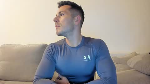 roberto4ever online show from February 4, 2026, 4:13 pm