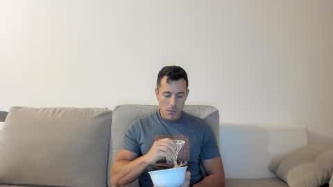 roberto4ever online show from February 8, 2026, 6:28 am