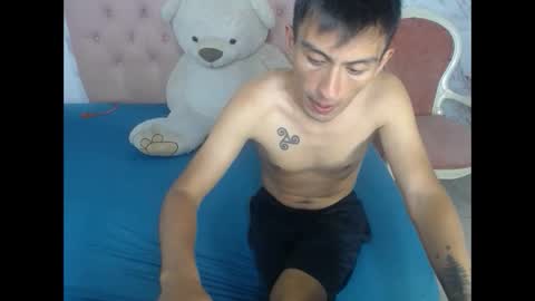 Snapshot of roberto_pinzon chatting on February 14, 2026, 2:52 am roberto_pinzon online show from February 14, 2026, 2:52 am