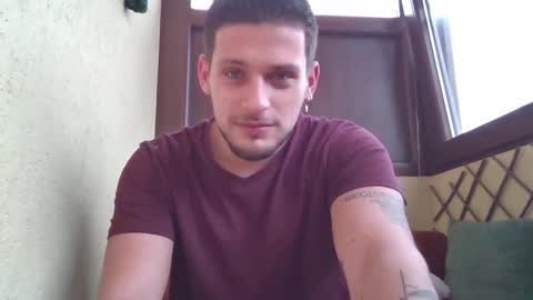 Roberto online show from November 19, 2025, 7:52 am