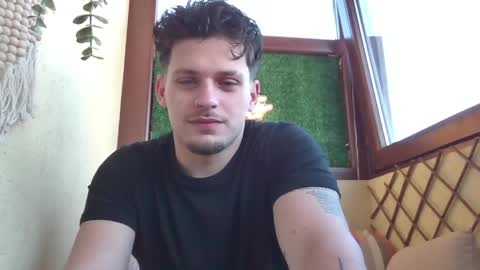 Roberto online show from April 25, 2026, 6:27 am