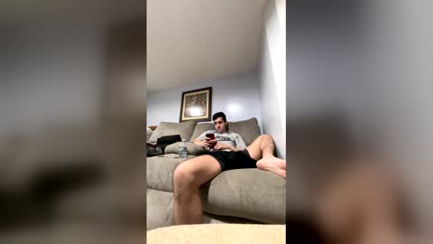 robertregan30 online show from January 12, 2026, 3:17 pm