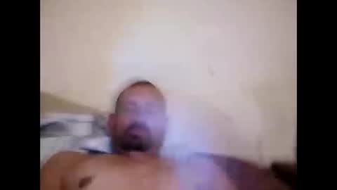 robertsaiz4200 online show from December 12, 2024, 4:59 am