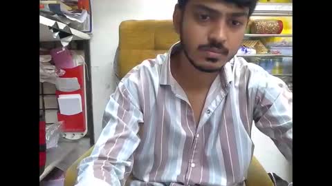 Snapshot of robertsalia220 chatting on September 29, 2025, 12:21 pm Robertsalia online show from September 29, 2025, 12:21 pm