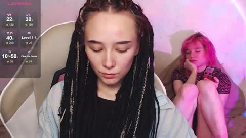 Snapshot of robin_yours chatting on November 21, 2025, 1:32 pm Robin your online show from November 21, 2025, 1:32 pm