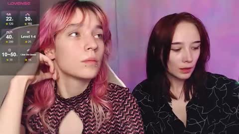 Snapshot of robin_yours chatting on December 23, 2025, 11:08 am Robin your online show from December 23, 2025, 11:08 am