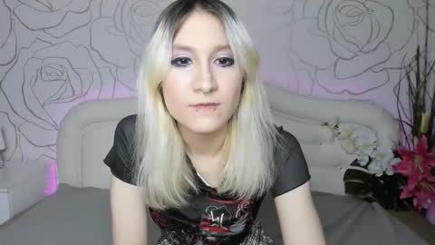 robin khelless online show from February 19, 2025, 2:33 am