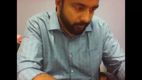 Snapshot of robinsantal chatting on November 19, 2025, 3:28 am robinsantal online show from November 19, 2025, 3:28 am