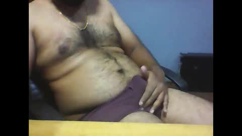 Snapshot of robinsantal chatting on February 3, 2026, 9:47 am robinsantal online show from February 3, 2026, 9:47 am