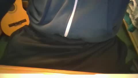 Snapshot of robjh1273 chatting on May 17, 2026, 10:06 pm Roger online show from May 17, 2026, 10:06 pm