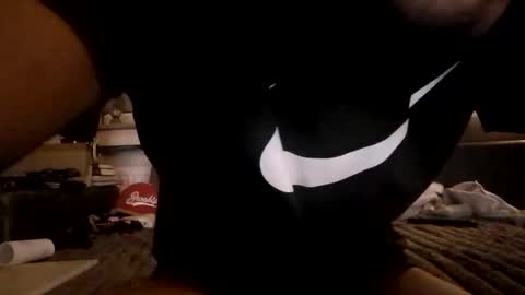 Snapshot of robsongoku23 chatting on November 16, 2025, 8:53 am Robson online show from November 16, 2025, 8:53 am